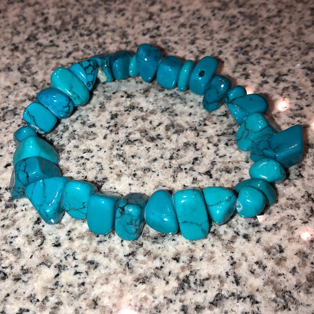 Turquoise beaded bracelet!